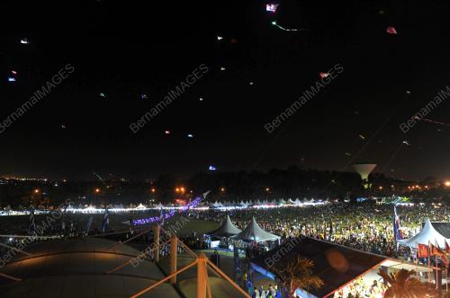 JB03_27022015_LAYANG-LAYANG