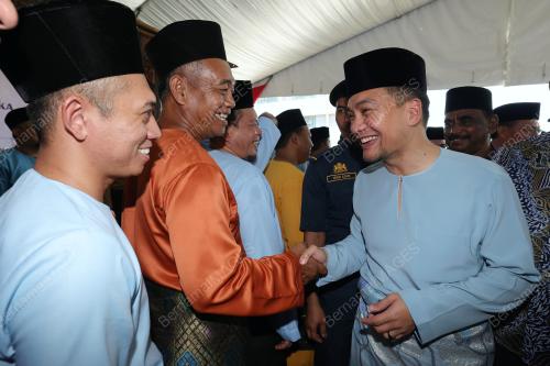 DATUK ONN HAFIZ GHAZI