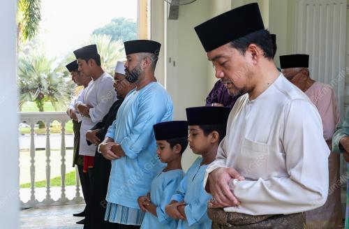 TUNKU MAHKOTA ISMAIL