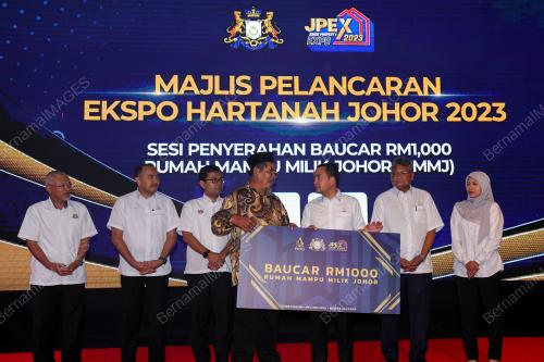 DATUK ONN HAFIZ GHAZI