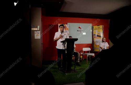 MOHD IZHAR AHMAD