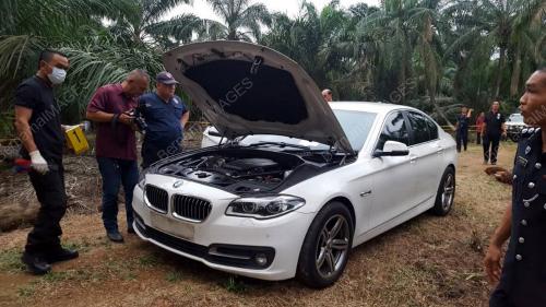 JB03_27122017_KERETA_BUKTI