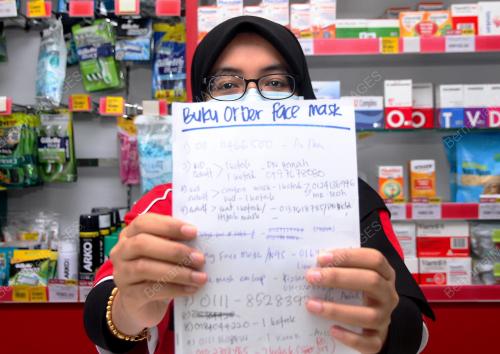 TOPENG PENUTUP HIDUNG DAN MULUT