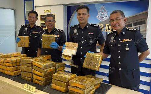 ACP ISMAIL DOLLAH