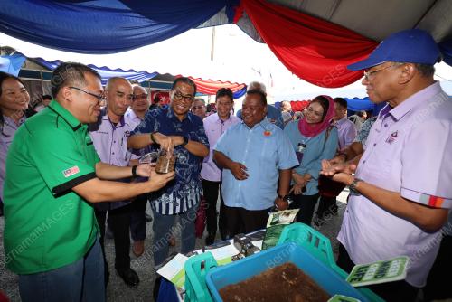 DATUK SERI MOHAMAED KHALED NORDIN