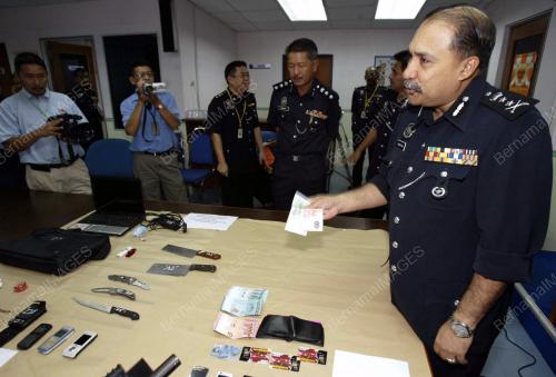 MOHD MOHKTAR MOHD SHARIFF