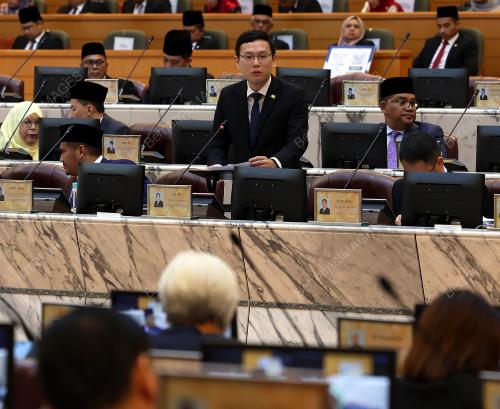 LEE TING HAN