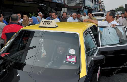JB03_29012012_TPM_KERETA_SEWA