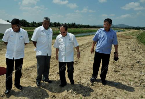 JB03_29012013_SUNGAI_PAGOH