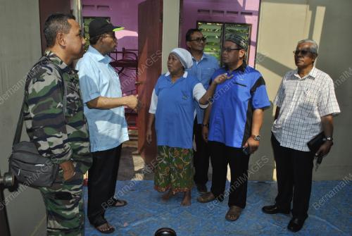 JB03_29102014_RUMAH_DIBAIKI