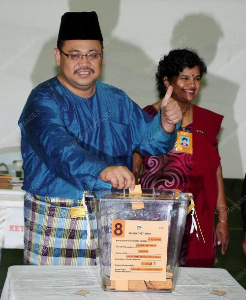 JB03_30012011_BN_UNDI