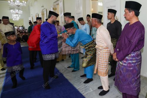 TUNKU MAHKOTA ISMAIL  