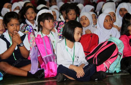 HARI PERTAMA SEKOLAH