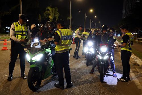 OP LANCAR DAN OP AMBANG
