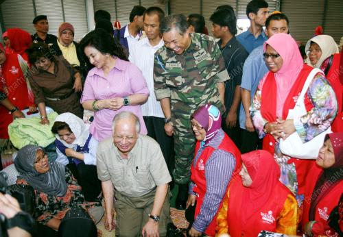 JB04_01022011_BANJIR