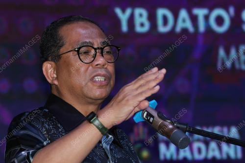 DATUK MOHAMED KHALED NORDIN
