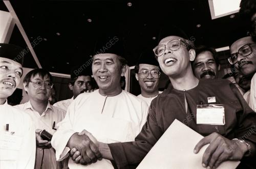 YANG BERHORMAT DATUK SHAHRIR ABDUL SAMAD