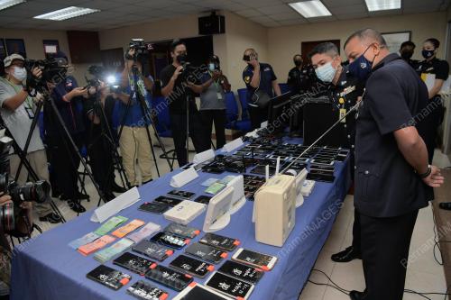 DATUK AYOB KHAN MYDIN PITCHAY
