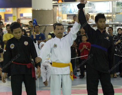 PENCAK SILAT