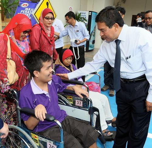 JB04_03032015_HOSPITAL_MUAR