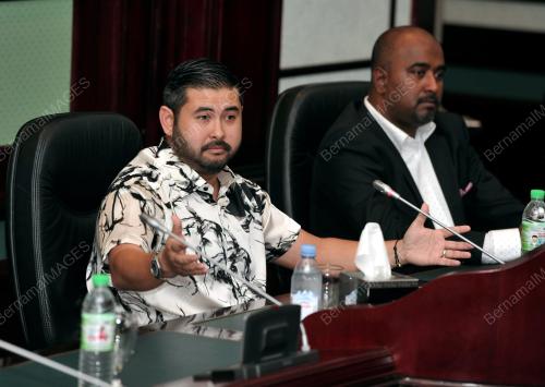 JB04_04042017_TMJ_MEDIA