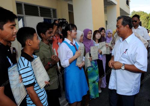JB04_04052012_TPM_PELAJAR