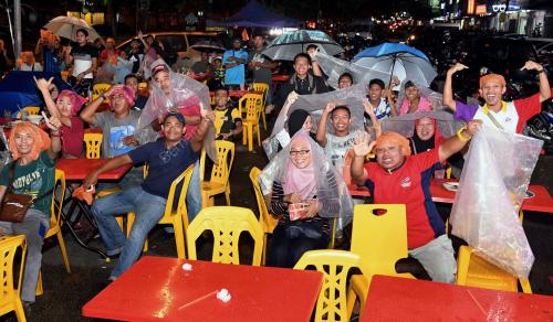 JB04_04112017_TINJUAN_PIALA_MALAYSIA
