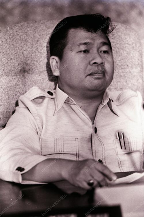 SACI ZAKARIA CHEK