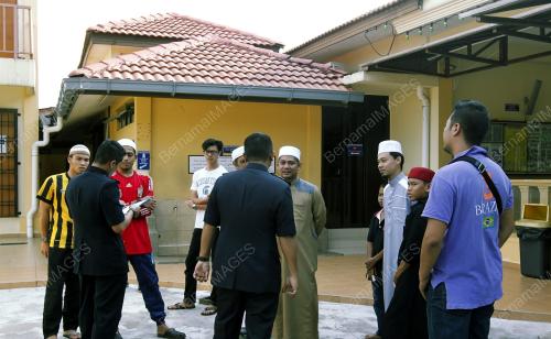 JB04_05052017_POLIS_PUKUL
