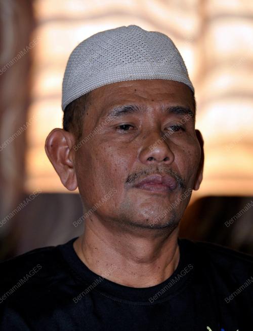 JB04_06012016_FELDA_PASAK