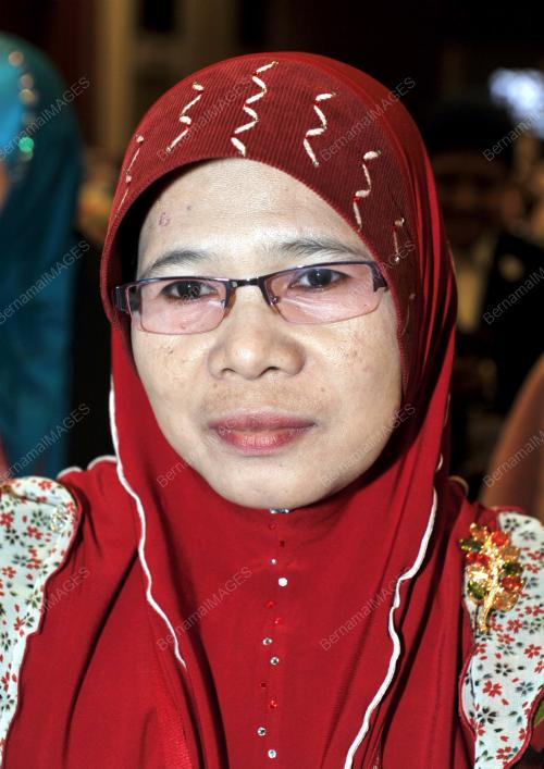 JB04_06062012_HANISAH