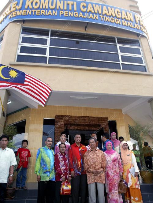 MUHYIDDIN YASSIN