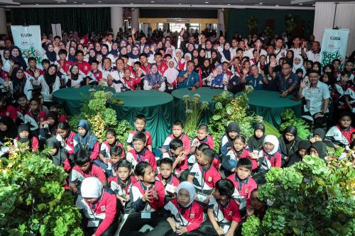 BACK TO SCHOOL UDA