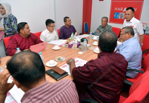 TAN SRI MUHYIDDIN YASSIN