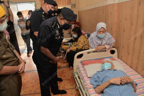 DATUK AYOB KHAN MYDIN PITCHAY