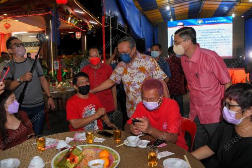DATUK HASNI MOHAMMAD 