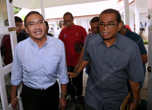 JB04_08062018_HISHAMMUDDIN-UMNO