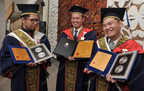 JB04_08102016_KONVO_UTHM