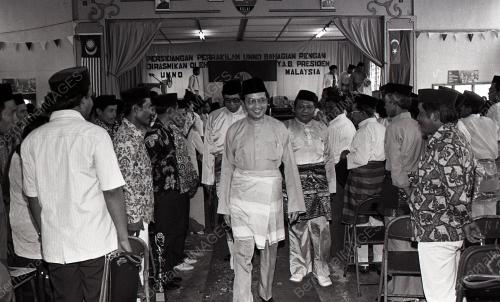 JB04_09012015_PM_MESYUARAT_UMNO