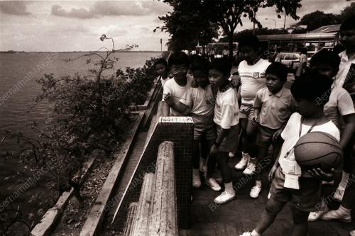 PELAJAR SEKOLAH KEBANGSAAN WOODLANDS