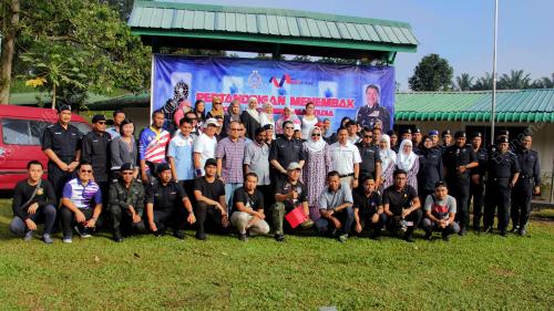 JB04_09042017_MENEMBAK