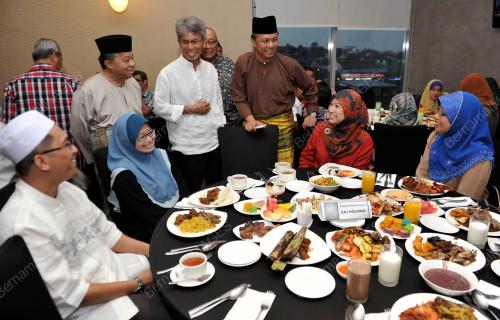JB04_09072014_BERBUKA_SAJ