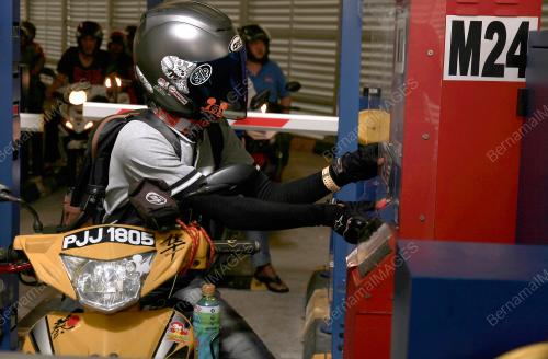 JB04_09072018_LAWAT_KERJA