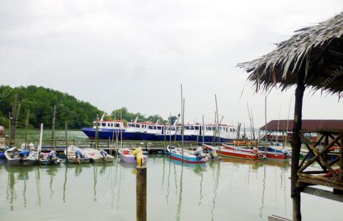JB04_09102014_KAMPUNG_NELAYAN