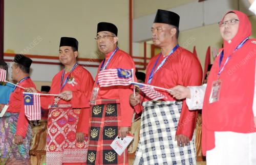 JB04_10092016_UMNO_SRI_GADING