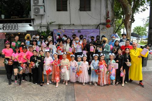 PROGRAM JELAJAH COSPLAY DAN HANFU