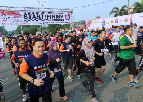 JB04_10102015_DATUK_ZULKURNAIN