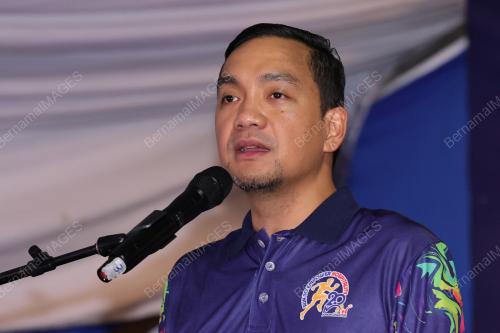 DATUK ONN HAFIZ GHAZI 