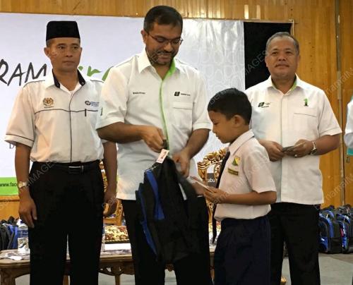 JB04_10112016_SUMBANGAN
