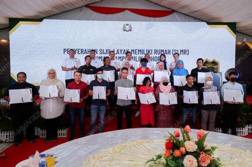 DATUK ONN HAFIZ GHAZI